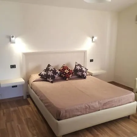 Amico San Leone Bed and breakfast